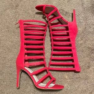 ALDO strappy sandals with back zipper! UNWORN!